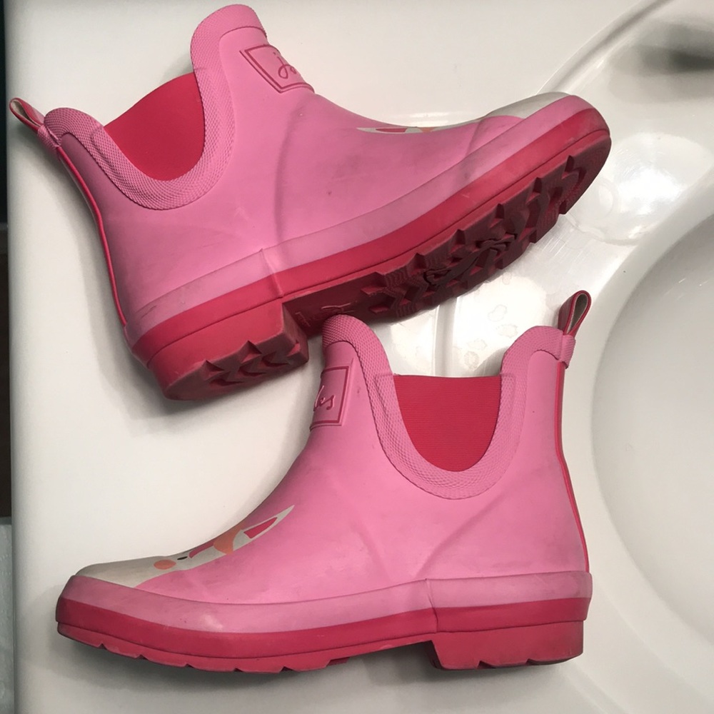 Joules 'Unicorn' Short Rain Boots in PINK (2) - Picture 10 of 15